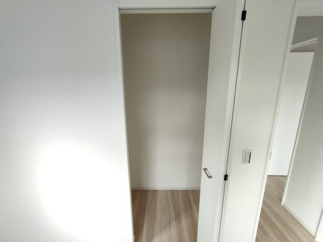 小山市城西　２期の収納|〇３号棟　クローゼット〇
各居室に収納付きで住みやすさにこだわっています！
※2025年12月撮影