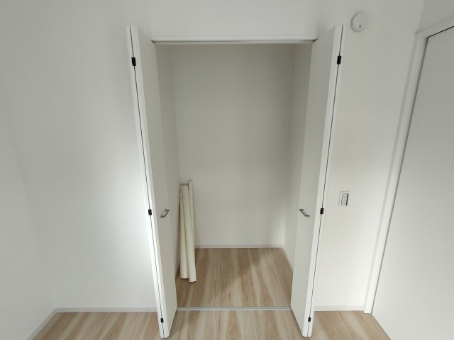 小山市城西　２期の前面道路含む現地写真|〇前面道路〇
幅員６ｍなので、駐車も楽々ですね♪
※2025年9月撮影