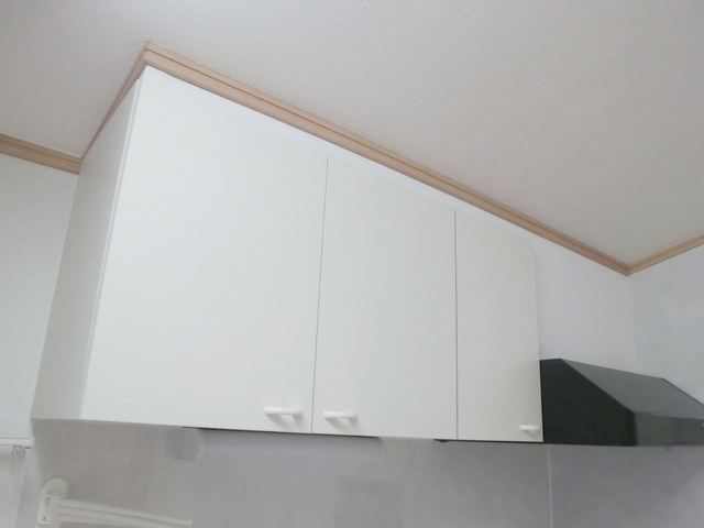 カーサ山本の収納|キッチン上部の収納も充実。