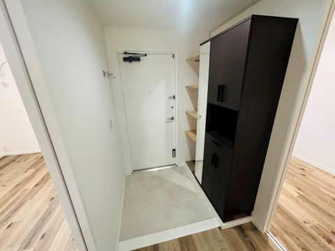 ＩＳＭ南柏の玄関|同施工会社、同型タイプです