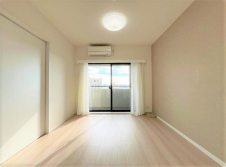 【洋室】 | モンファイエ西川口