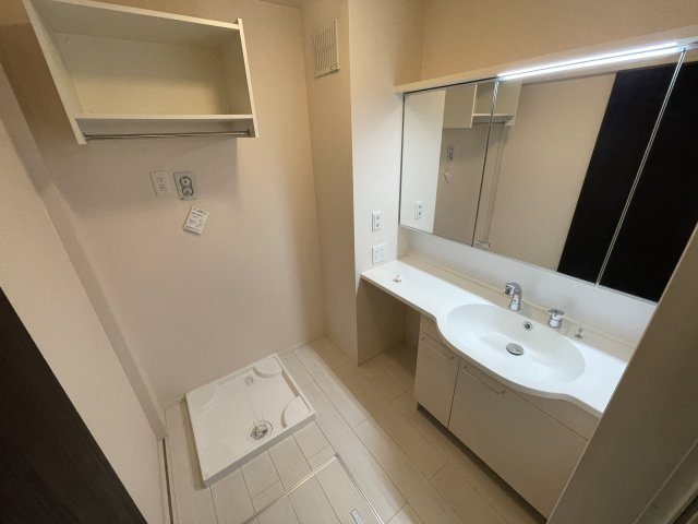 A　STEPの洗面所|※室内画像は別号室のもの