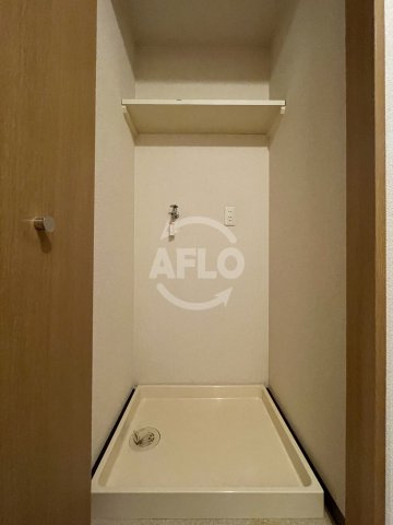 ロイヤルヒルIの設備|ロイヤルヒルI　洗濯機置場