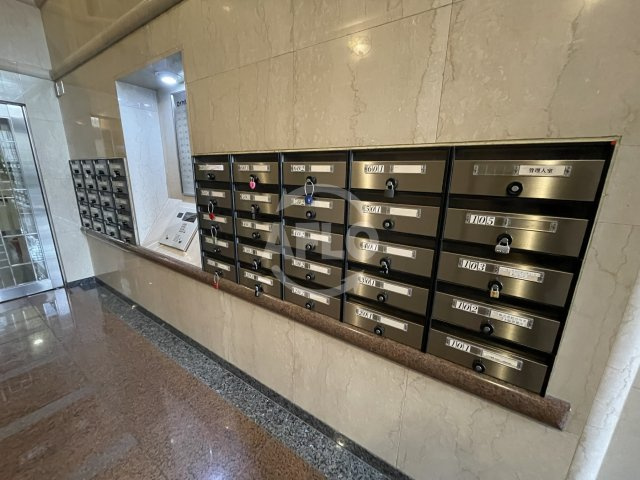 ロイヤルヒルIのその他共用部分|ロイヤルヒルI　メールボックス