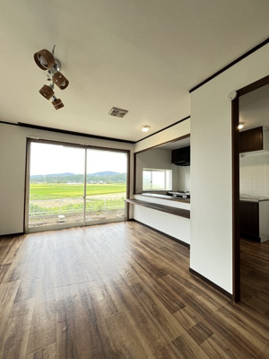 【居間・リビング】 | 山代町118-1戸建