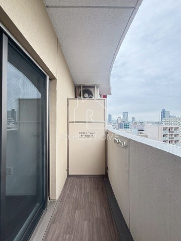 ミュプレ北浜EAST(旧名称　SEST北浜)のバルコニー