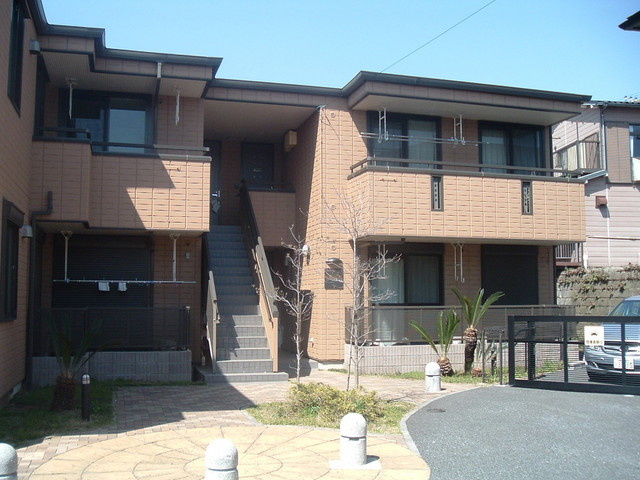 ＲＥＩＮＨＥＩＴのエントランス|耐震耐火旭化成ヘーベルメゾン　ゆとりの敷地