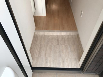 【玄関】 | ディモア・ルーチェ | 玄関