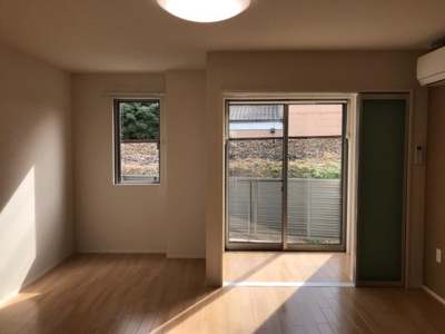 【内装】 | ディモア・ルーチェ | 洋室