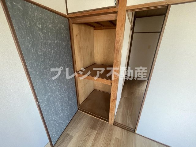 寿コーポの収納