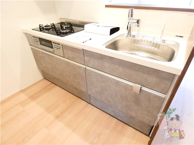 セレストブルーのキッチン