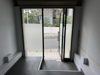 【玄関】 | 旭通3丁目店舗