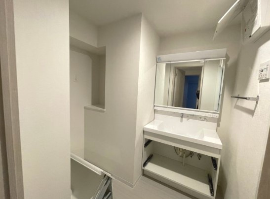 クリスタルガーデン ソレイユの洗面所