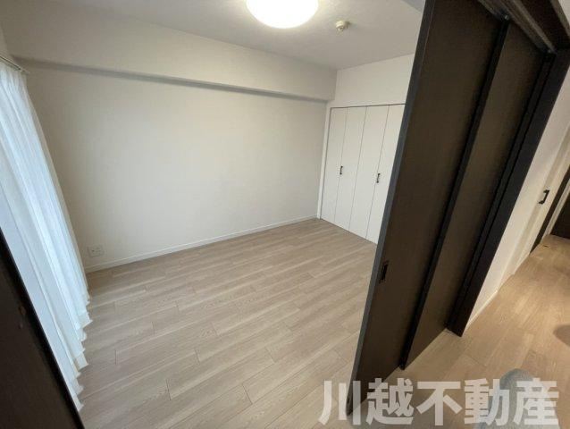 南向き住居　陽当たり・眺望良好！！の洋室|お住み替え相談も得意です