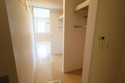 【その他】 | AIRY HILLS（エアリー ヒルズ） D棟 | ウォークスルークローゼット仕様