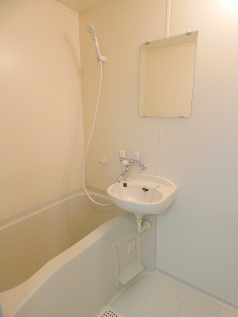 芦花公園エクセル2の浴室