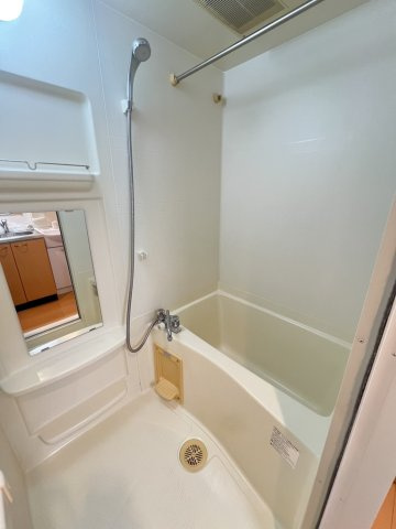 エステムコート神戸ハーバーランド前Ⅶレーベルの浴室