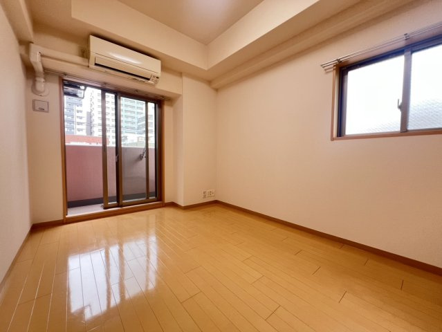 エステムコート神戸ハーバーランド前Ⅶレーベルの寝室