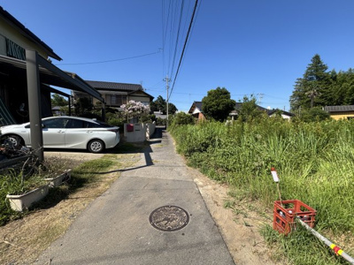 【前面道路含む現地写真】 | 笠間市南友部2DKS+3K中古住宅