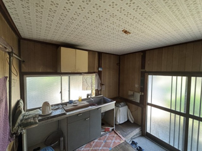 【キッチン】 | 笠間市南友部2DKS+3K中古住宅 | 母屋