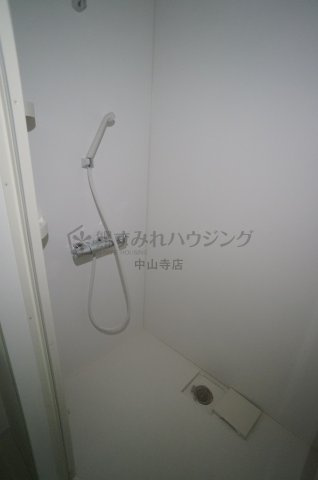 安倉南ガレージハウスのシャワールーム