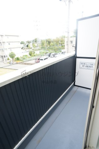 安倉南ガレージハウスのバルコニー