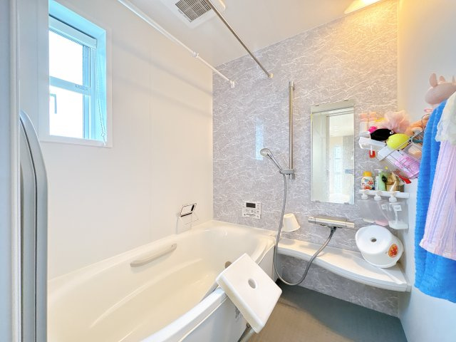 【中古住宅】滑川町大字羽尾の浴室