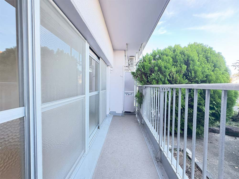 パストラル昆陽のバルコニー