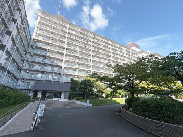 パストラル昆陽の外観