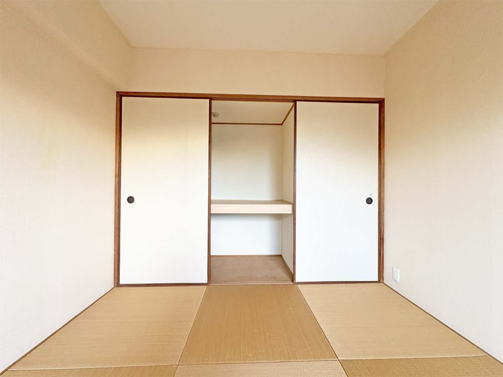 パストラル昆陽の和室