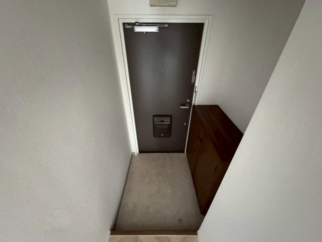 マヤコーポ西棟の玄関