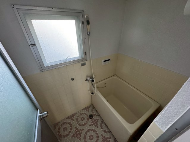 マヤコーポ西棟の浴室