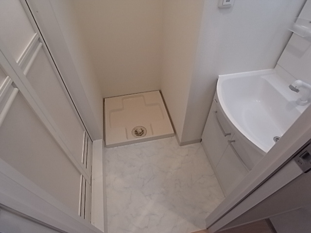 エスティ・ロアール神戸駅前の洗面所