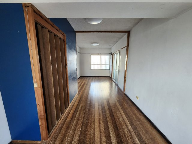 那覇市古波蔵２丁目のアパートの内装