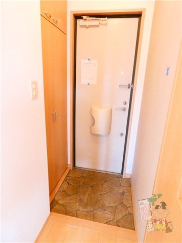 トゥアニモの玄関