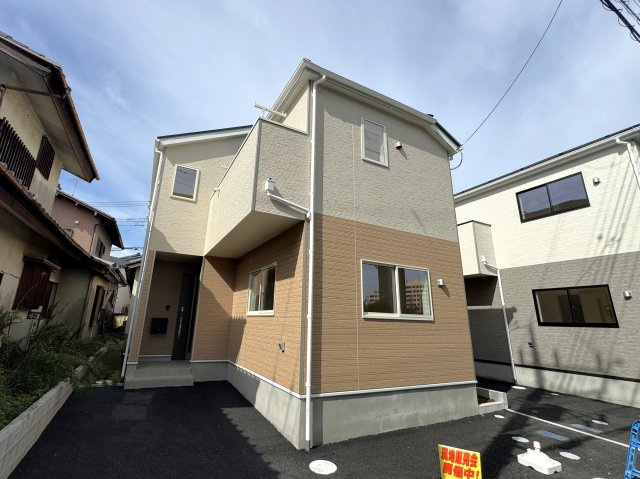松戸市八ケ崎緑町新築戸建の外観|2号棟外観・完成済み内覧可能です！