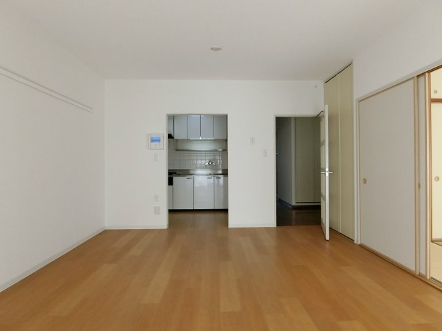 【居間・リビング】 | いぶき野三丁目5棟