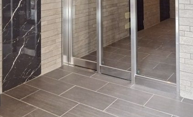 エイチ・エス駒込のエントランス