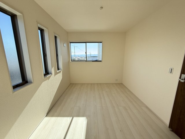 リーブルガーデンＳ第11　前橋市富士見町時沢　２号棟の洋室|2階洋室３です