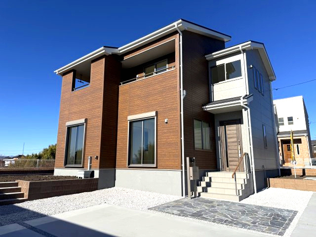 リーブルガーデンＳ第11　前橋市富士見町時沢　２号棟