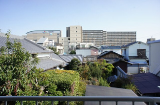 【展望】 | 駅まで抜けた眺望があります。