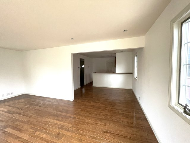 季美の森南売り中古戸建の居間・リビング