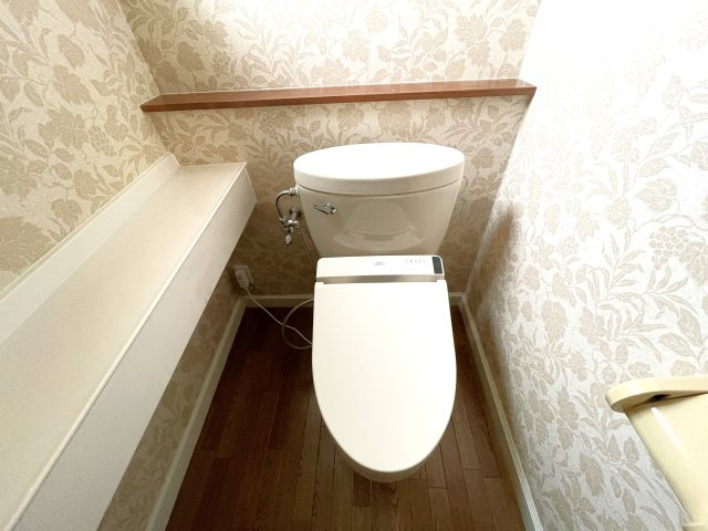 季美の森南売り中古戸建のトイレ