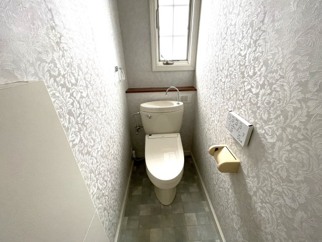 季美の森南売り中古戸建のトイレ