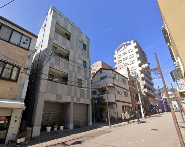 クレッソ六甲道の外観