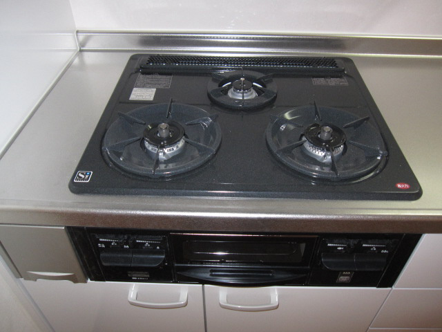 ヤマウラ77ビルのキッチン