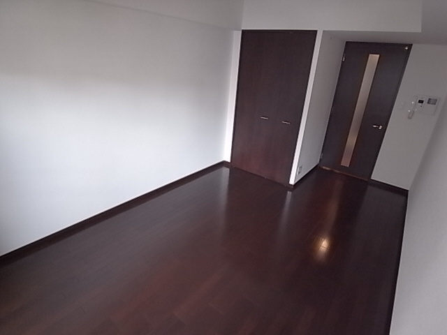 アスヴェルみなと元町OceanFrontの洋室