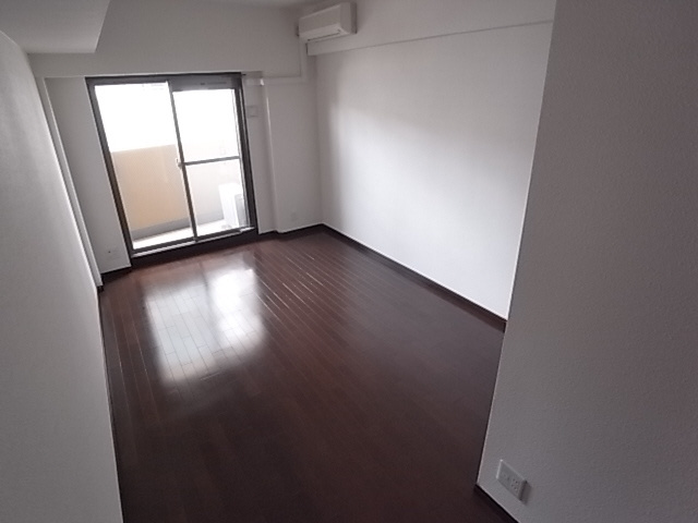 アスヴェルみなと元町OceanFrontの洋室