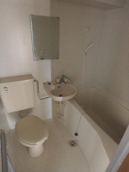 ルミエール２の浴室