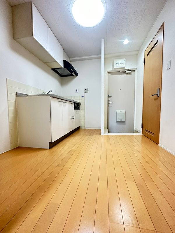 ラムール王子公園の居間・リビング